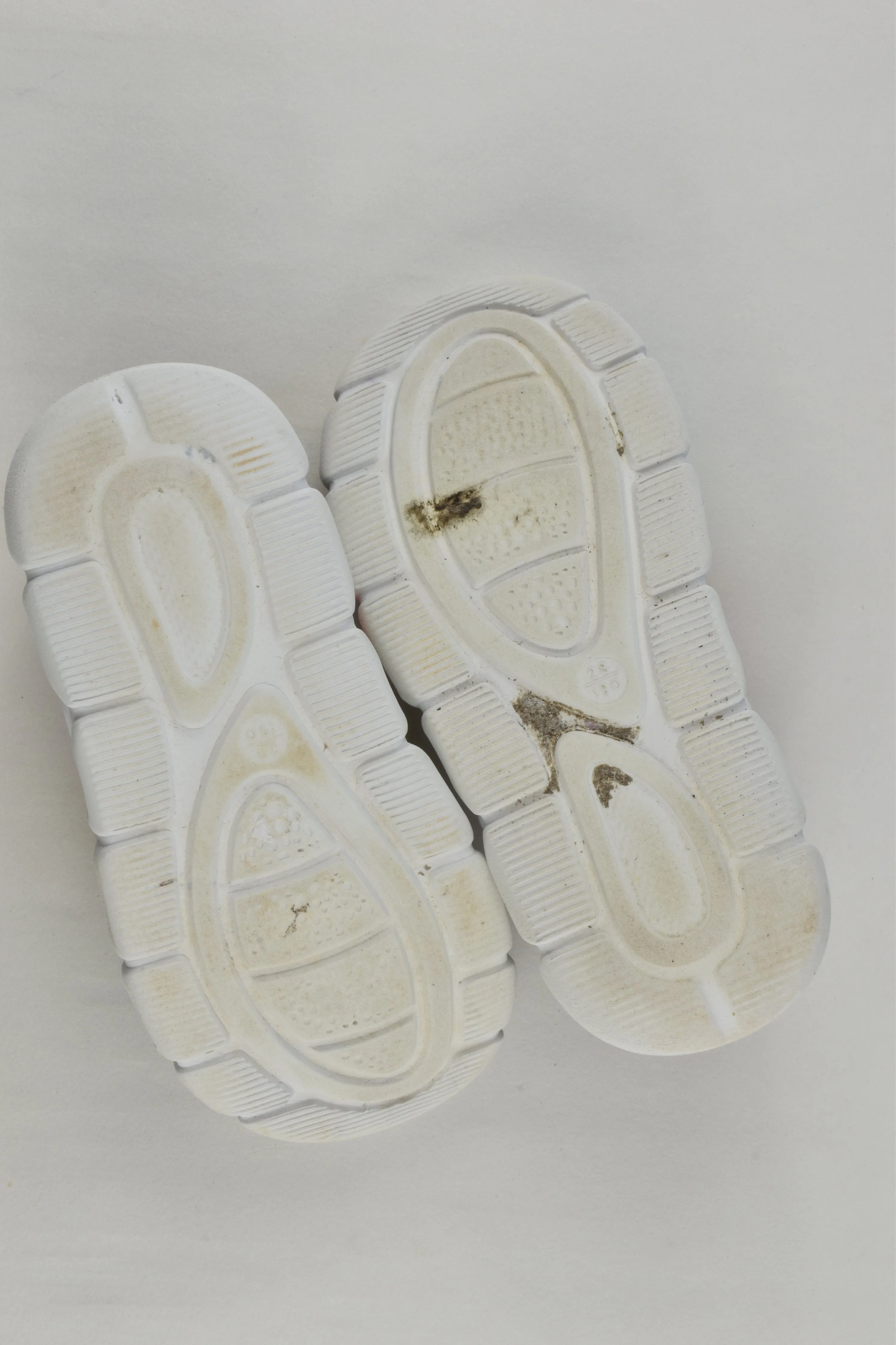 Brand Unknown Size EUR 28 Shoes