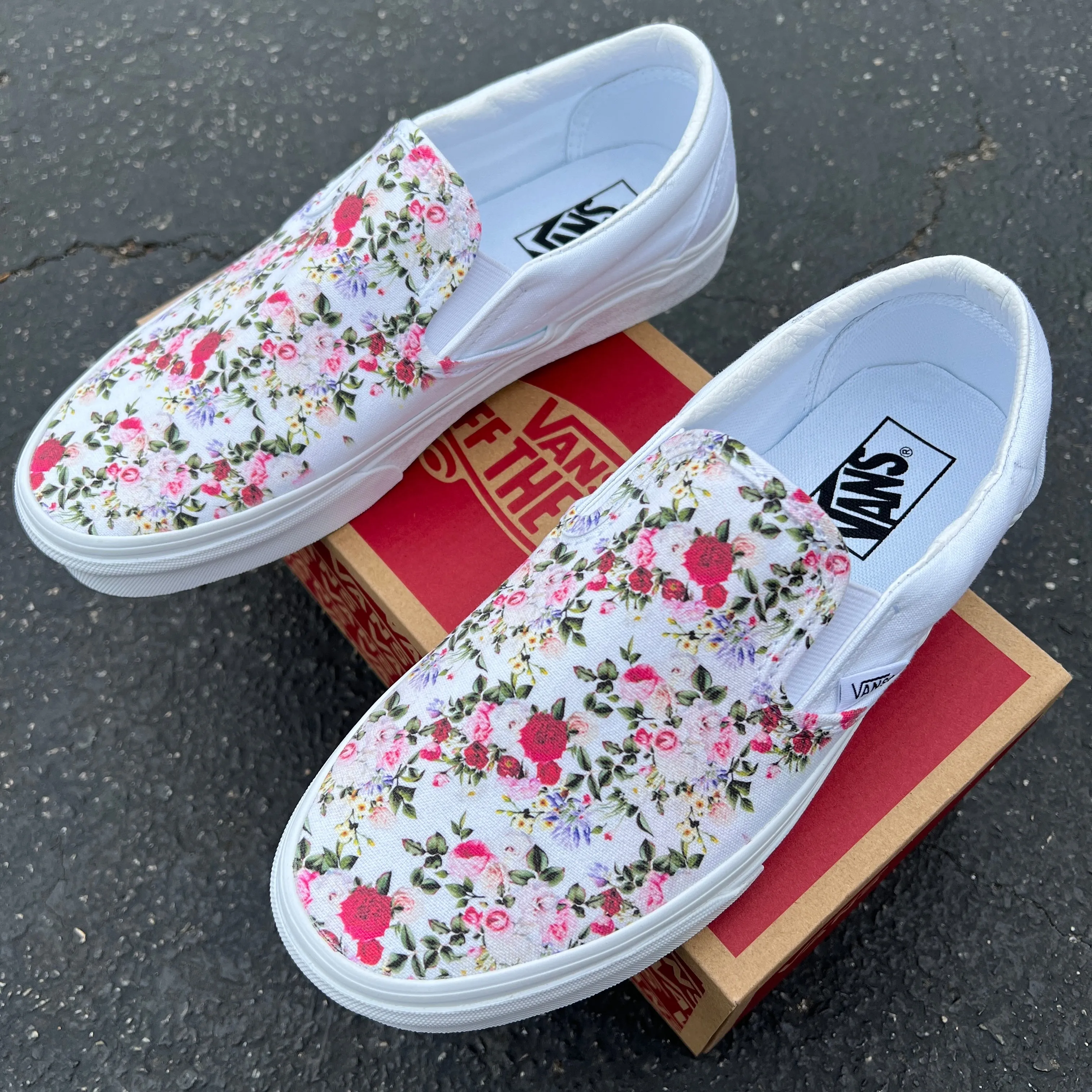 Classic Vintage Floral Pattern - Custom Vans White Slip On Shoes - Custom Vans Shoes