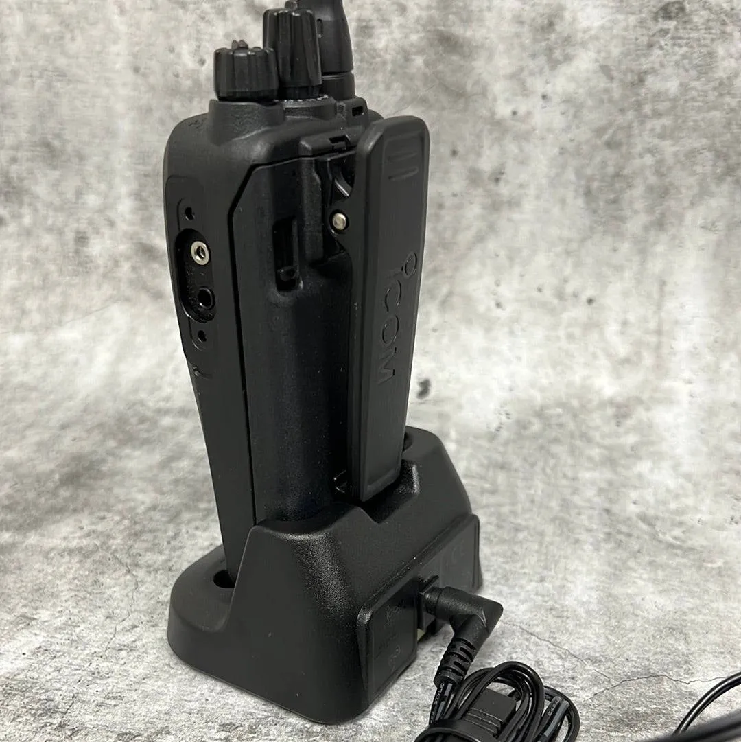Clearance Icom F2000 UHF Handheld Radio