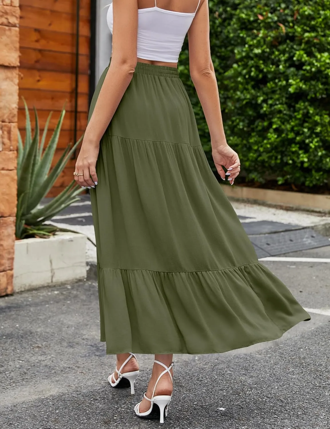HAEOF Women's 2025 Summer Flowy Boho Maxi Skirt Trendy Slit Elastic High Waist A Line Beach Long Skirts with Pockets