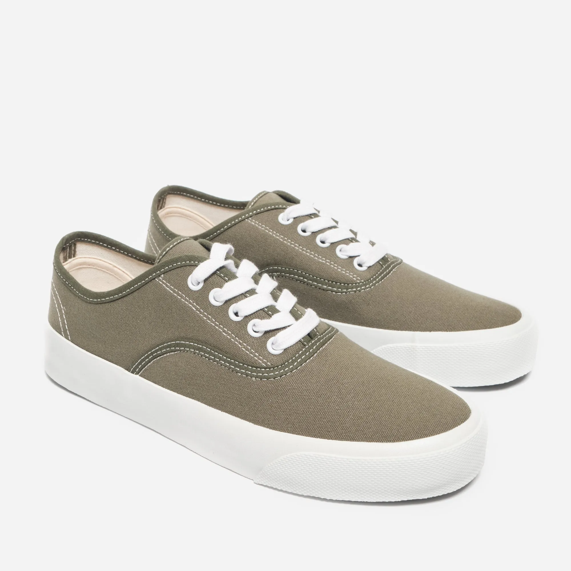 LOT 010 - MILITARY GREEN