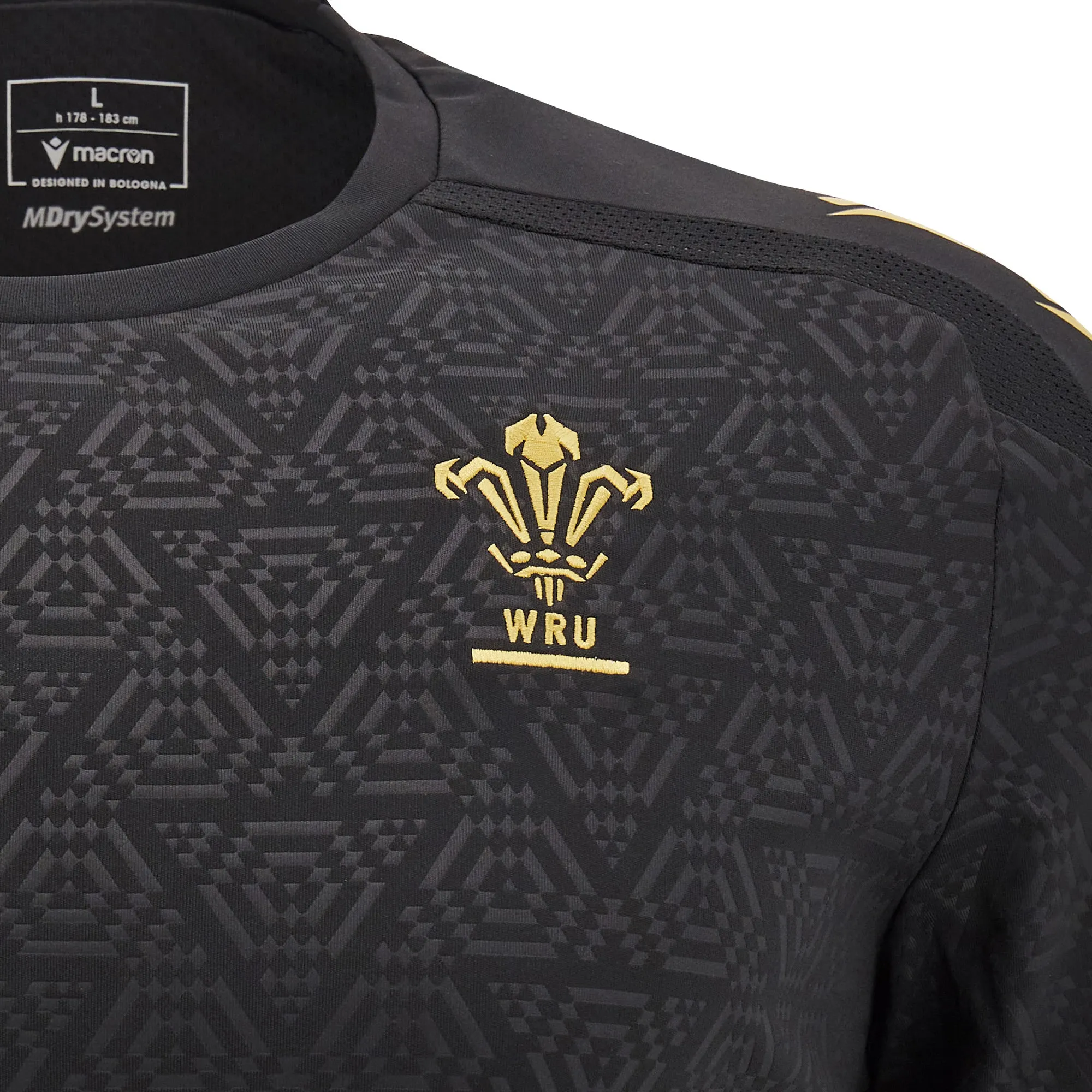 Macron Wales WRU 24/25 Adults 6NT Black Poly Training SS Rugby Shirt