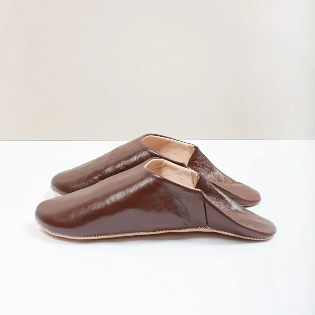Men's Medium Chocolate Babouche Slippers