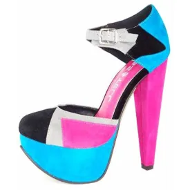 Pumps Kiss & Tell-$17.50