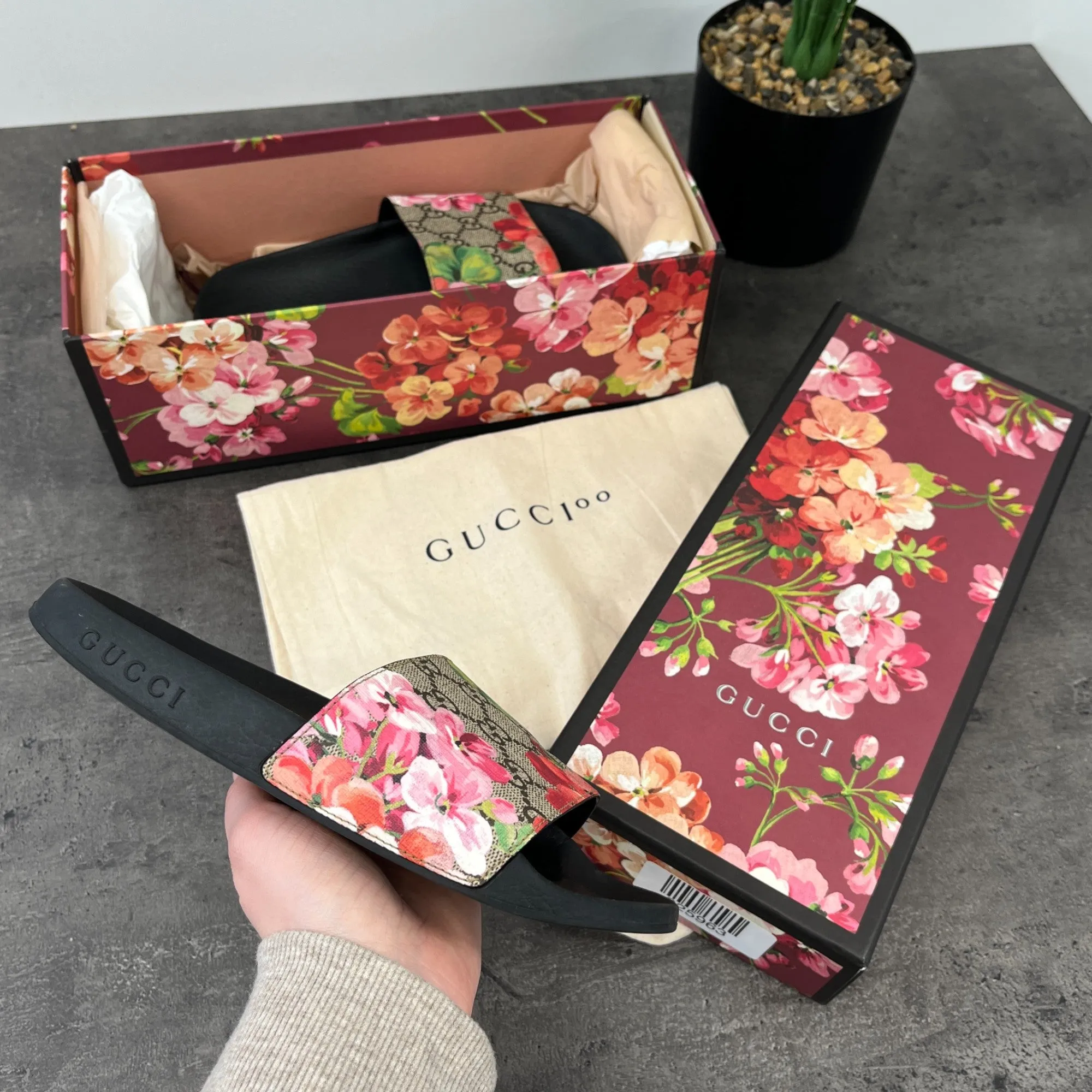 Women's Gg Supreme Bloom Slides Black Size EU 36 / UK 3